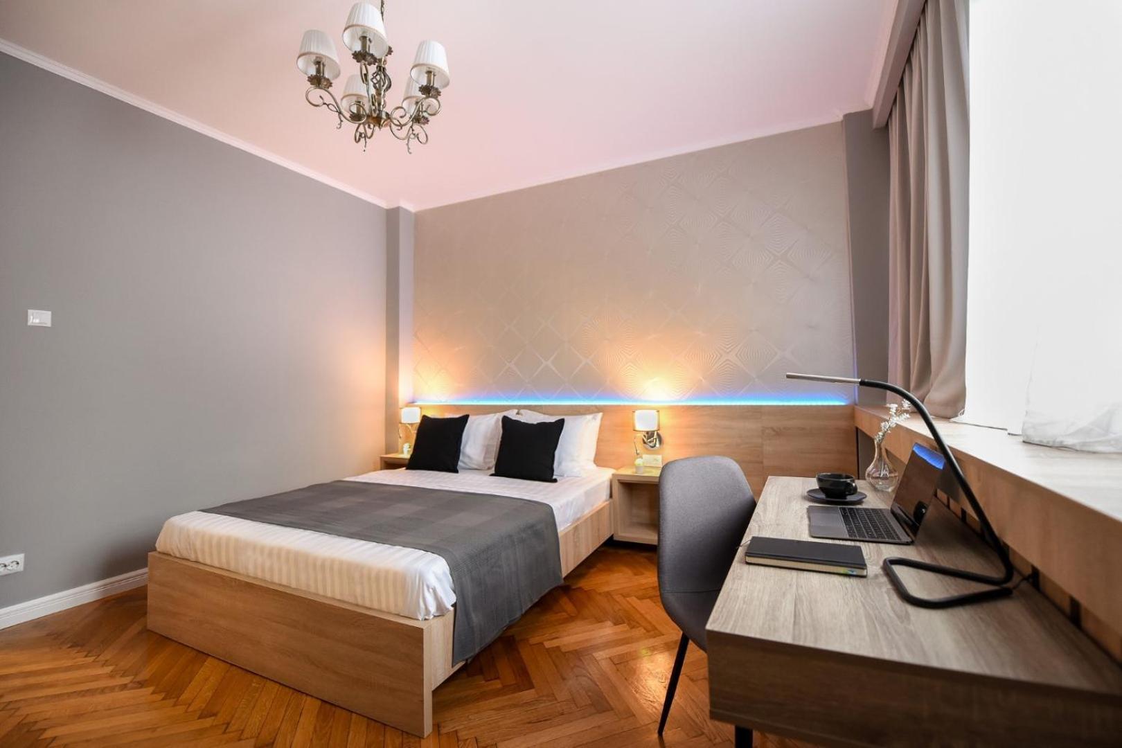 City Center Getaway - Cozy Accommodation For Your Perfect Stay Bukares Ruang foto